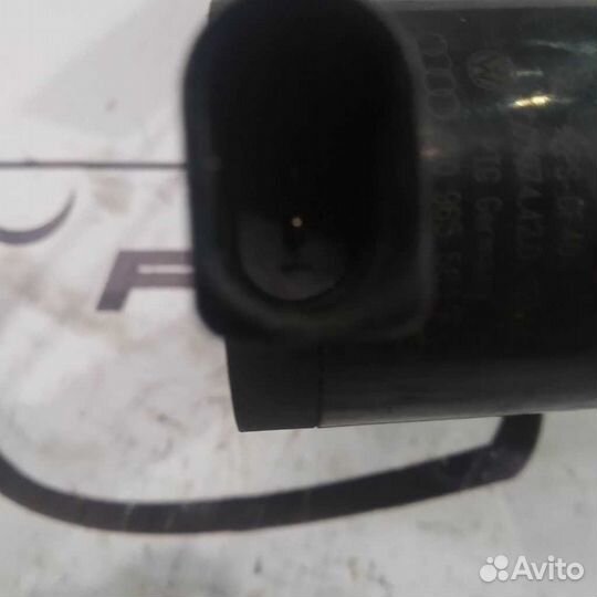 Помпа audi volkswagen seat skoda. passat passat CC rapid scirocco superb tiguan touran yeti 137. B6