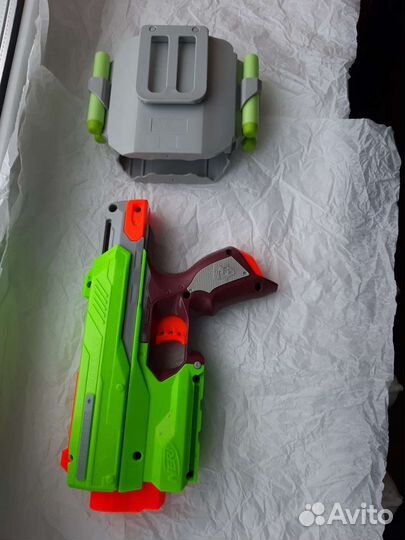 Игровой пистолет Nerf