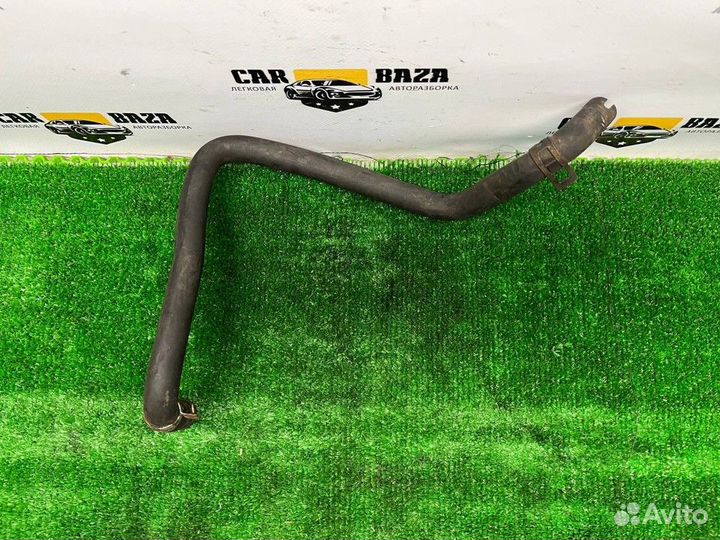 Патрубок системы охлаждения Peugeot 806