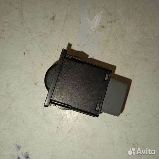 Кнопка корректора фар Toyota Corolla