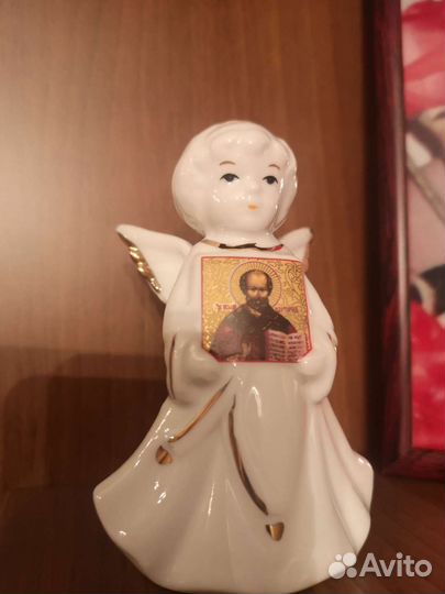 Ангел статуэтка с иконой