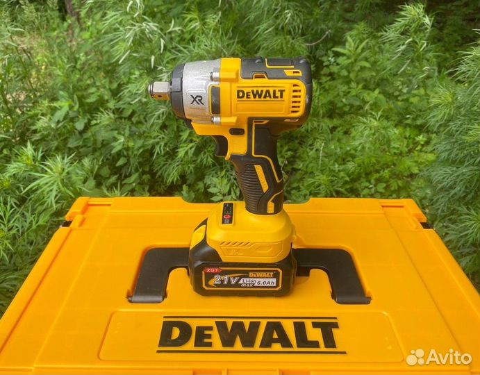 Набор аккумуляторного инструмента