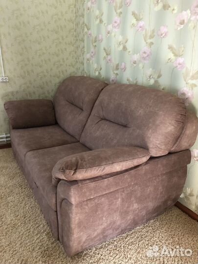 Диван и кресло