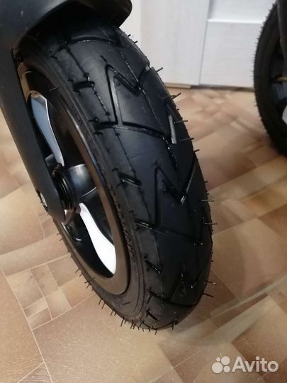 Коляска Adamex neonex 2в1. Состояние новой