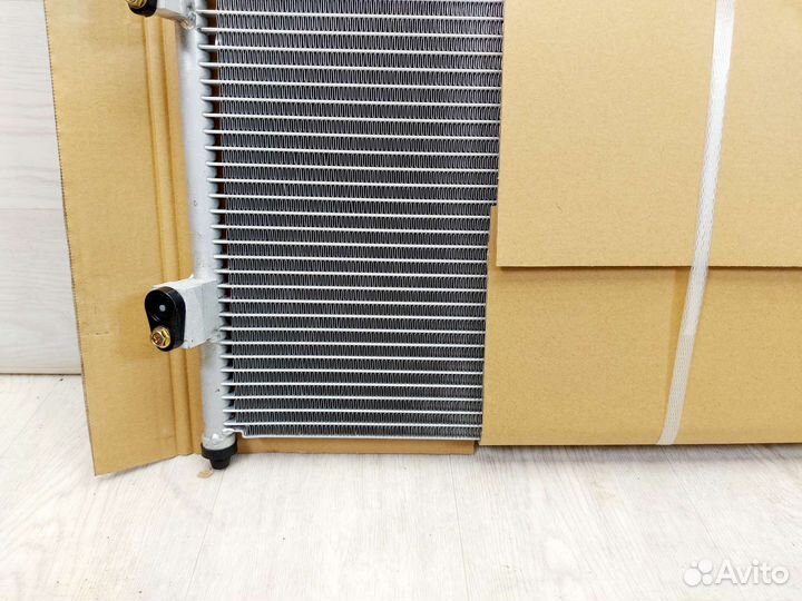 Радиатор кондиционера Nissan Primera P12