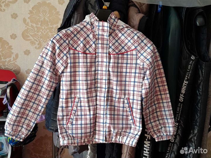 Ветровка для девочки