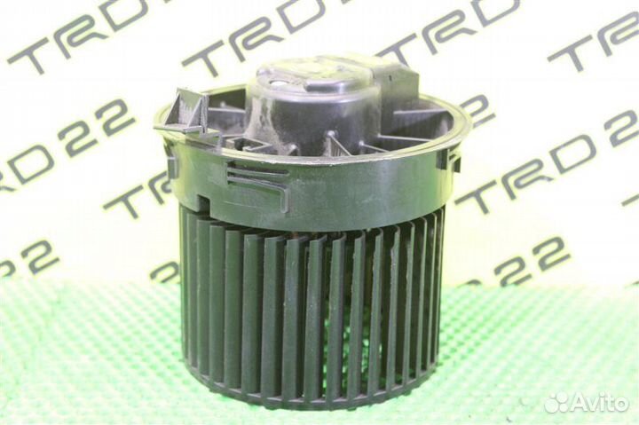 Мотор печки Nissan Cube Z12 HR15DE