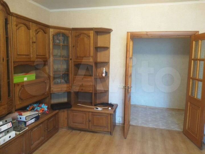 3-к. квартира, 81 м², 5/10 эт.