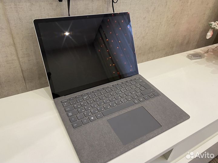 Microsoft surface laptop 5 13,5