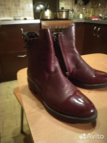 Ботинки женские