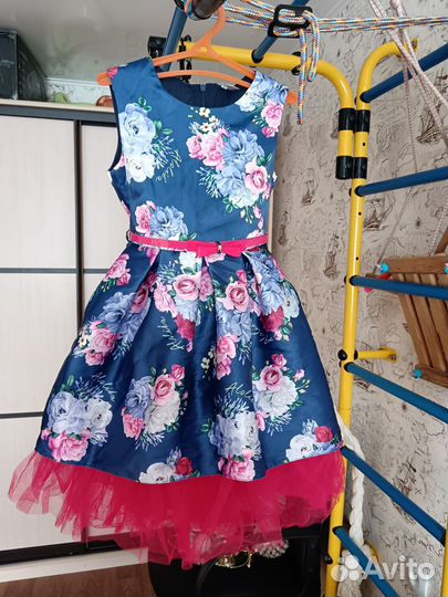 Платье нарядные для девочки, 122 см