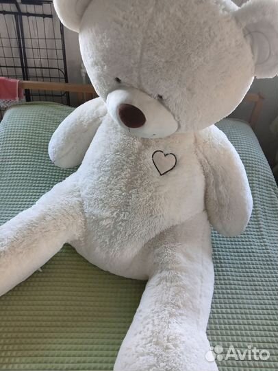 Плюшевый медведь