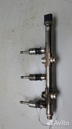 Форсунка топливная Skoda Fabia, 2021