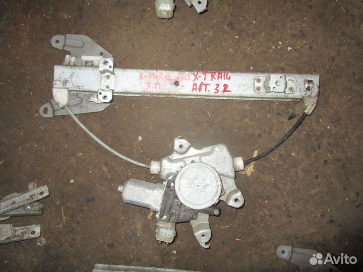 Стеклоподъемник задний правый Nissan X-Trail T31