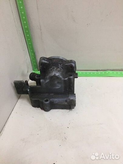 Корпус термостата Renault Kangoo