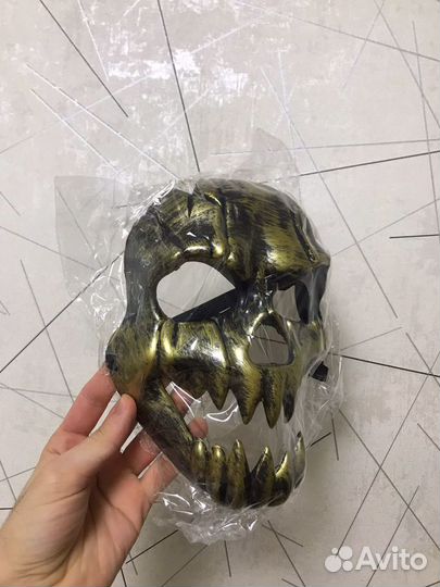 Маска хэллоуин