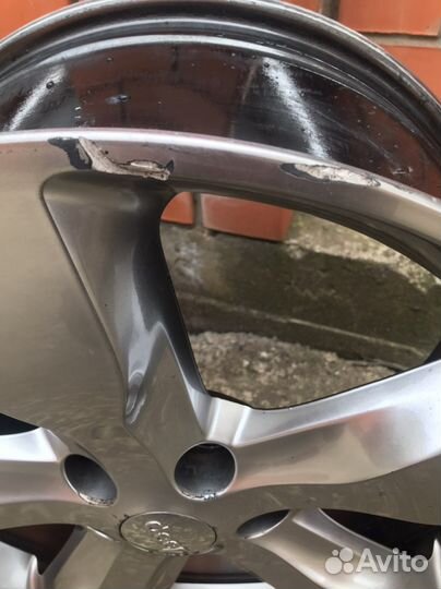 Продам диски на Jeep Grand Cherokee