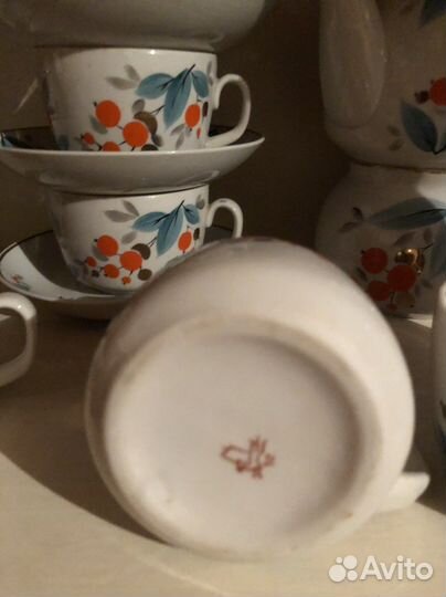 Сервиз чайныйссср,Крушина Пролетарий