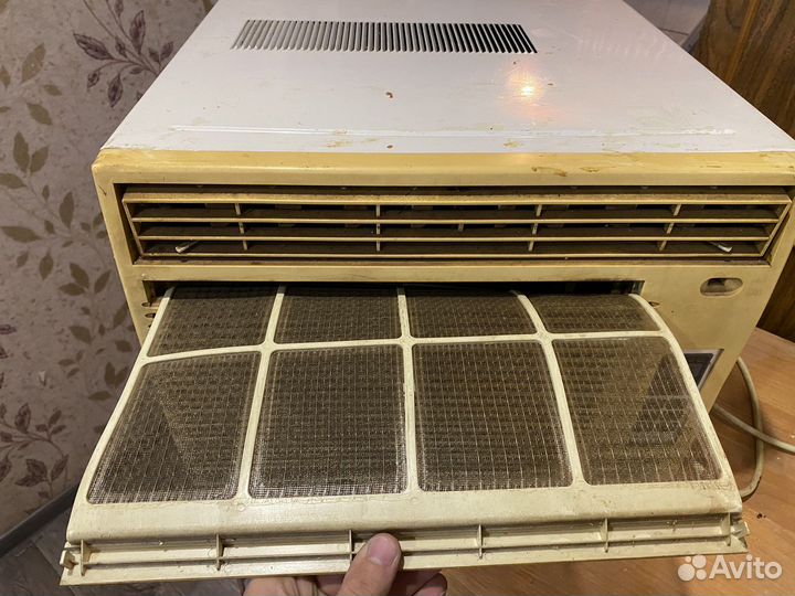 Оконный кондиционер бу