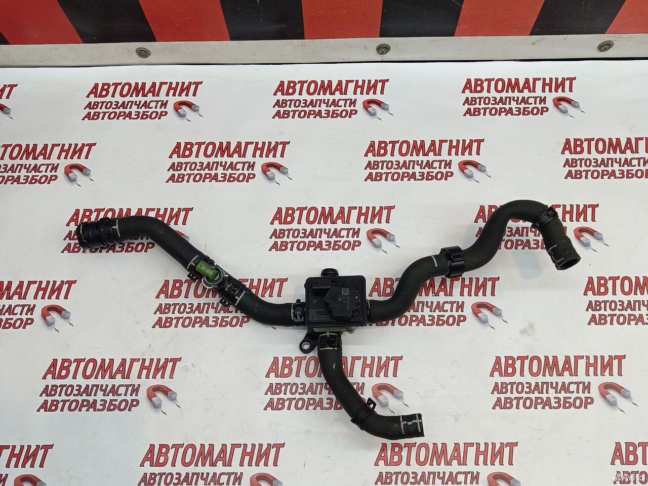 Насос водяной помпа электрическая Воях Фри