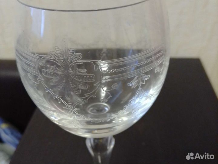 Набор бокалов