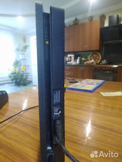 Sony playstation 4 slim 1tb с играми