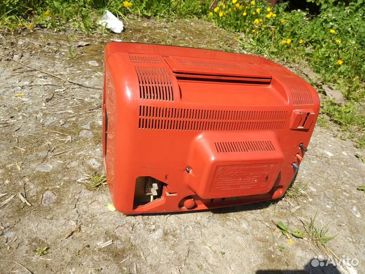 Телевизор СССР юность 32тц309д
