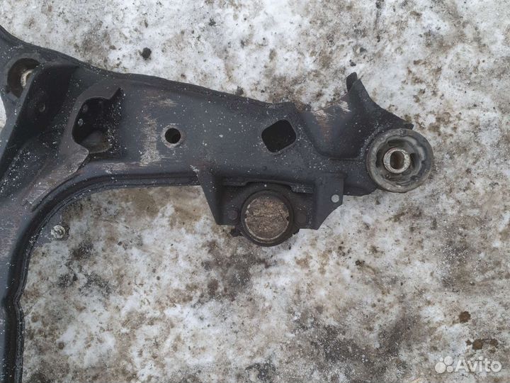 Подрамник передний Фольксваген Пассат Б5 + 1.8 t