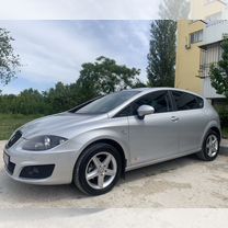 SEAT Leon 1.2 MT, 2012, 130 000 км, с пробегом, цена 900 000 руб.