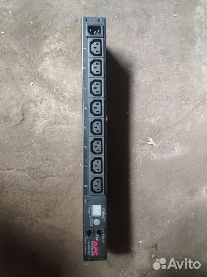 Блок распределения питания APC AP7820