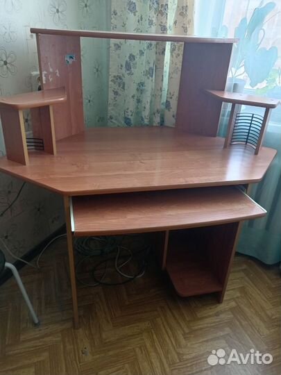 Компьютерный стол бу