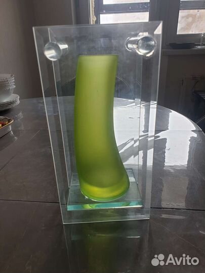 Ваза для цветов цветное стекло, новое