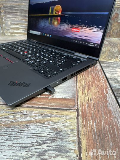 Lenovo thinkpad x1 yoga gen 4 16RAM