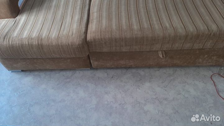 Угловой диван бу