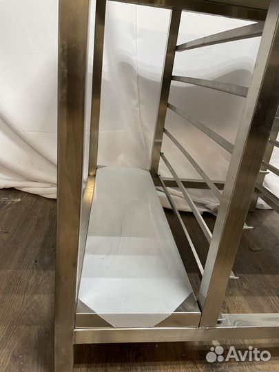 Подставка под пароконвектомат