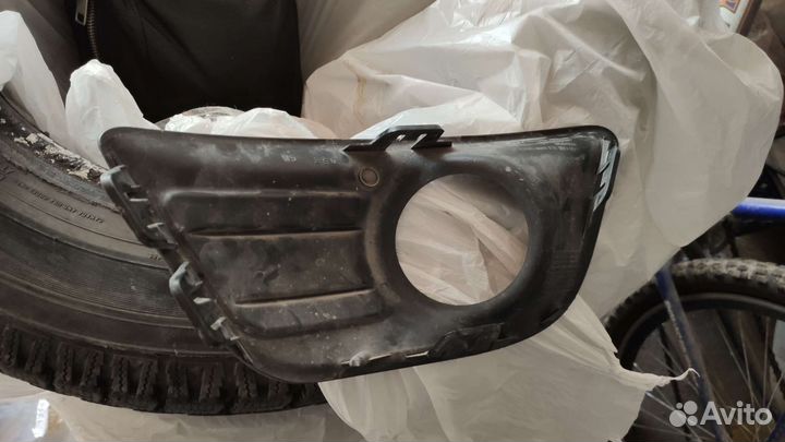 Заглушка в передний бампер ситроенс4