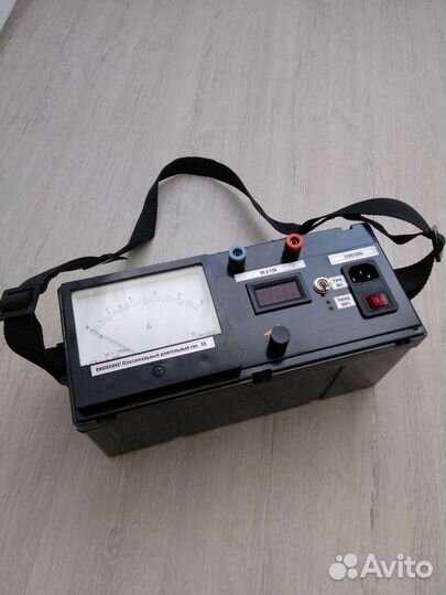 Автоматическое зарядное устройство 12V