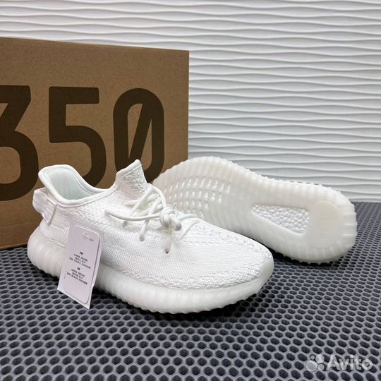 Кроссовки Adidas Yeezy Boost 350