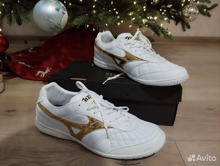 Футзалки новые 42 размер