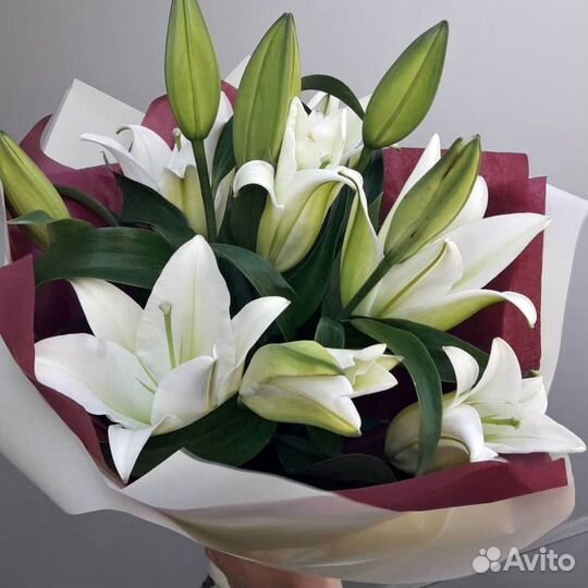 Букеты из лилий