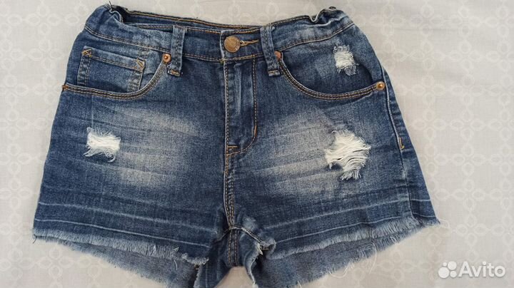 Шорты для девочки р-р 140,152