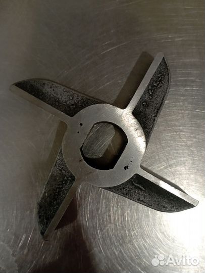 Нож крестовой