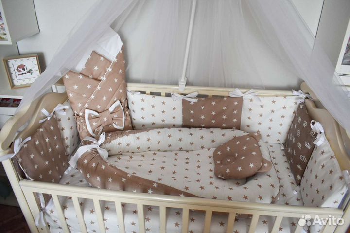 Бортики комплект в кроватку все включенно