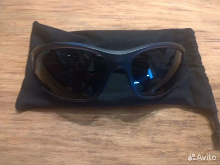 Солнцезащитные очки Puma