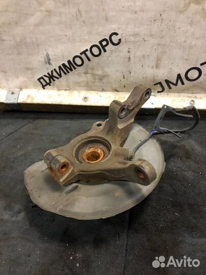 Кулак поворотный правый Mitsubishi Outlander XL