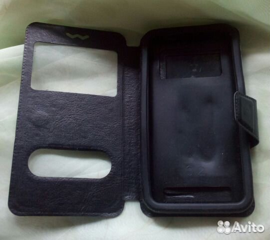 Чехол на телефон