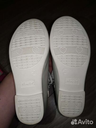 Туфли для девочки новые