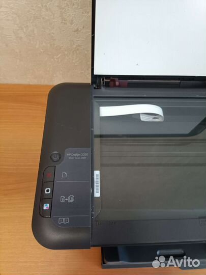 HP deskjet 2050