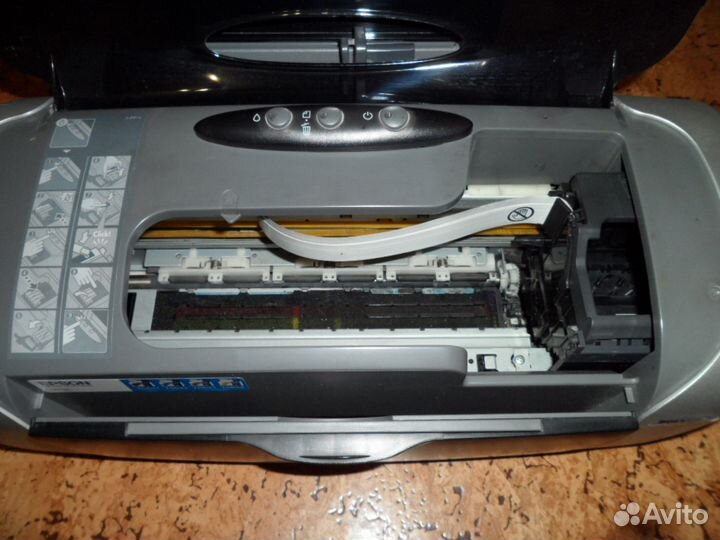 Цветной принтер Epson stylus c87