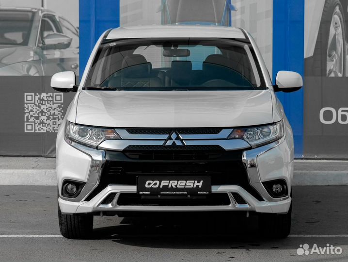 Mitsubishi Outlander 2.0 CVT, 2022, 98 км